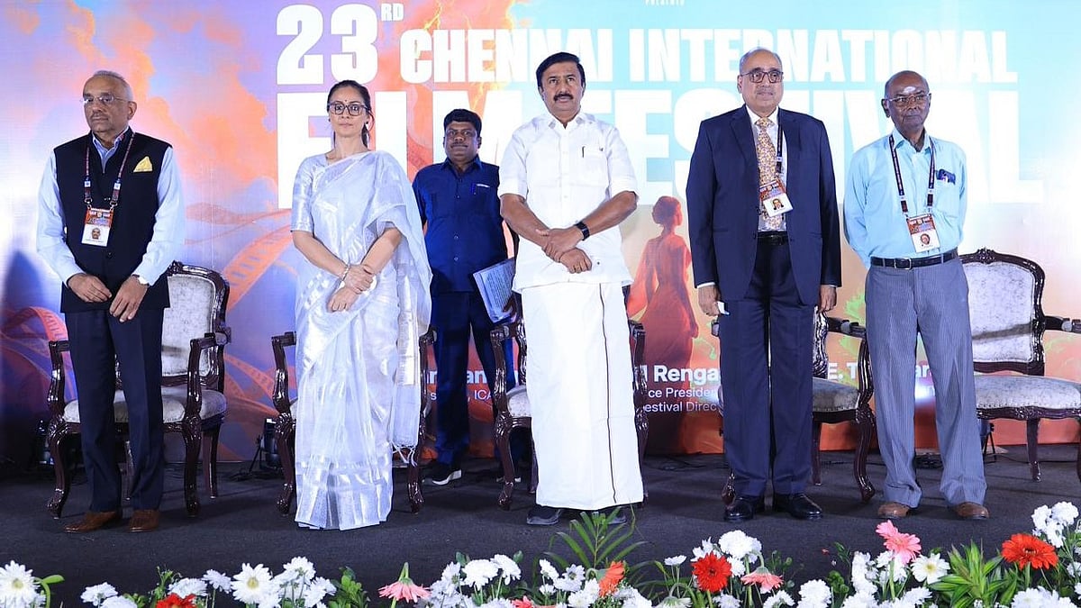 23-வது சென்னை சர்வதேச திரைப்பட விழா., ரஜினிகாந்திற்கு நினைவுப் பரிசு.!