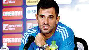 சுப்மன் கில் மற்றும் சூர்யகுமார் யாதவ் மீது நம்பிக்கை இருக்கு - இந்திய அணியின் உதவி பயிற்சியாளர்..!