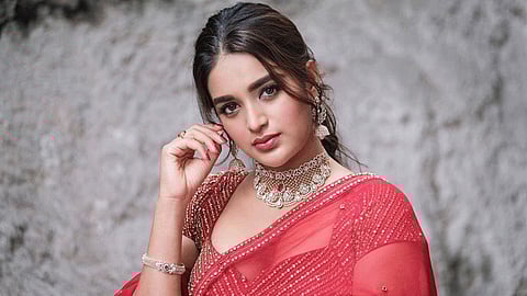 actress nidhi agarwal mobbed at the event in hyderabad