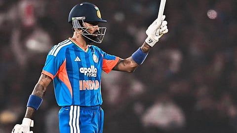 hardik pandya reach century in vijay hazare trophy