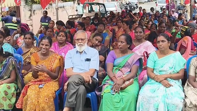 தூய்மைப் பணியாளர்கல்