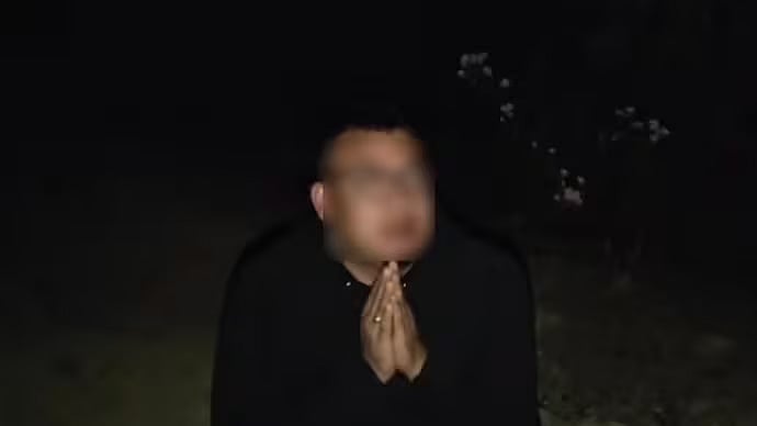 மணிப்பூர் | கடத்தப்பட்ட மெய்தி இன நபர்.. கெஞ்சியபோதும் சுட்டுக் கொலை.. வைரலாகும் வீடியோ!