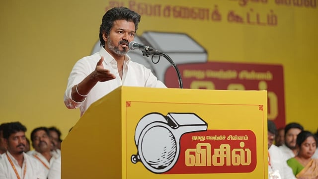 தவெக தலைவர் விஜய்