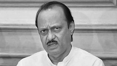 maharashtra deputy cm ajit pawar dies from crashes during landing