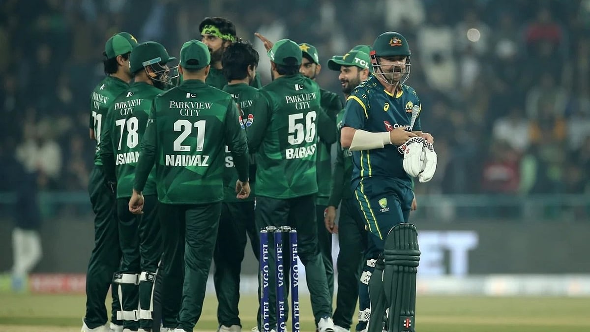 பாகிஸ்தானிடம் சரணடைந்த ஆஸ்திரேலியா.. 108 ரன்னில் சுருண்டு படுதோல்வி!