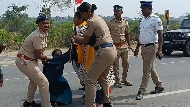 காவல்துறை கைது நடவடிக்கை