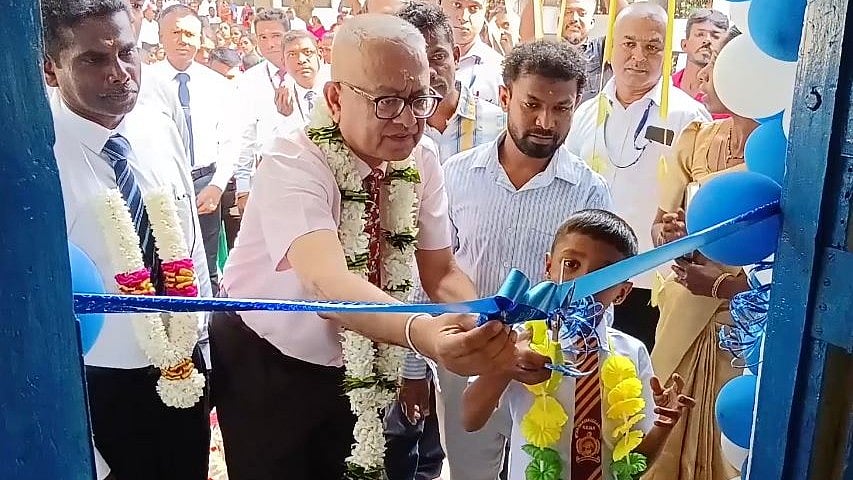 இலங்கை | உள்நாட்டுப் போரால் மூடப்பட்டப் பள்ளி.. 35 ஆண்டுகளுக்குப் பிறகு மீண்டும் திறப்பு!