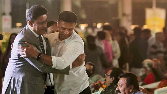 chinnaswamy stadium stands named after rahul dravid and anil kumble