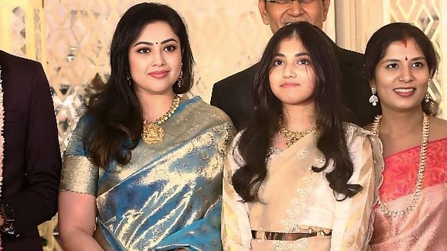 Meena, Nainika