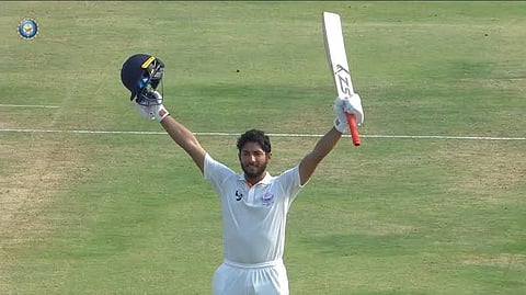 2026 ரஞ்சிக்கோப்பை இறுதிப்போட்டியில் சதமடித்த ஜம்மு-காஷ்மீர் வீரர் சுபம் பண்டிர்