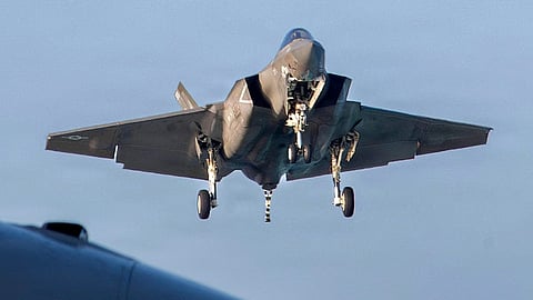 usa f35 war flight