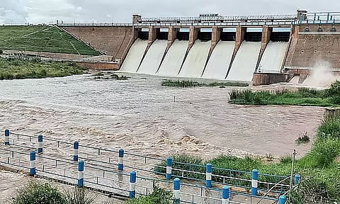 Vaigai River districts politics full details