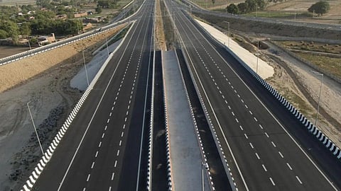 A Full Details Uttar Pradesh longest Ganga Expressway