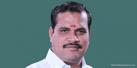 பன்னீர்செல்வம் ஆதரவு எம்.பி.க்கள் 12 ஆக உயர்வு