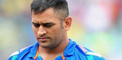 தோனியின் 3 செல்போன்கள் மாயம்