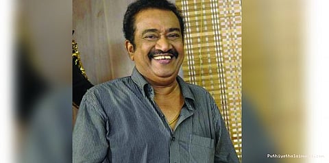 அதிமுக கொடியை நான் தான் வரைந்தேன்: பழைய நினைவுகளை பகிர்கிறார் பாண்டு