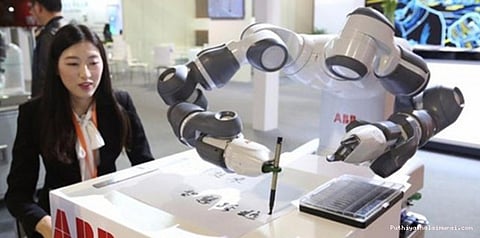 வாடகைக்கு வரும் ரோபோ