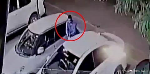 உபி லக்னோ: பெண்ணைச் சுட்ட மர்மநபர்கள்