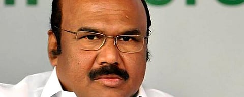 மக்களின் தேவையை அறிந்து அதிமுக அரசு செயல்படுகிறது - அமைச்சர் ஜெயக்குமார்