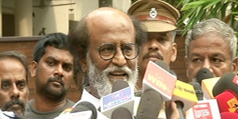 எனது வேலையைச் செய்ய விடுங்கள்: ரஜினி