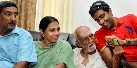 கிரிக்கெட் வீரர் அஸ்வினின் தாத்தா காலமானார்!