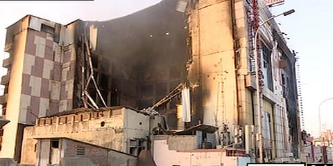 சென்னை சில்க்ஸ் கட்டடம் இடிக்கும் பணி தொடங்கியது!