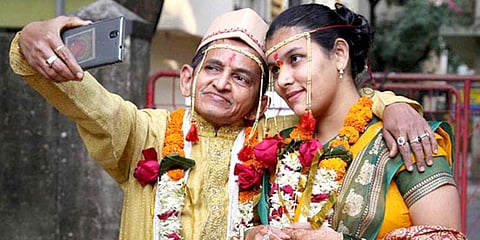 மைத்துனி தொல்லை: ’செல்ஃபி ஜோடி’க்கு திடீர் சிக்கல்!