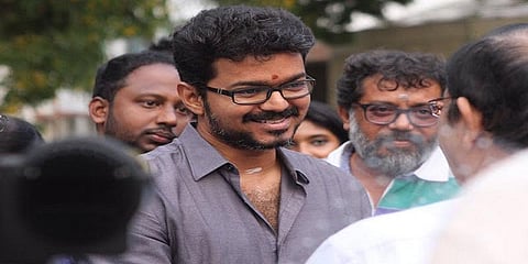 வல்லரசு இருக்கட்டும்: முதல்ல நல்லரசாக மாறணும்: நடிகர் விஜய் பேச்சு