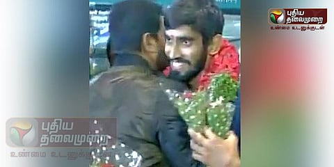 வெற்றியில் பயிற்சியாளரை நினைவுகூர்ந்த கிடாம்பி ஸ்ரீகாந்த்