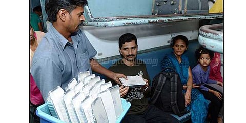 ரயில்களில் தரமான உணவு தரப்படுகிறதா?: உயர் நீதிமன்றம் கேள்வி