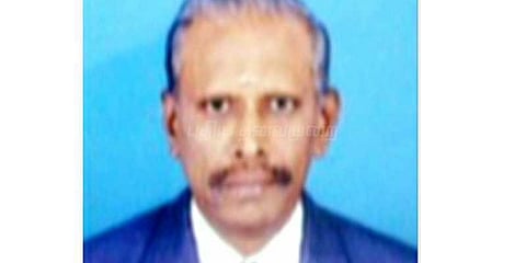 ஜெ. மரணம்: விசாரணை ஆணைய தலைவராக ஆறுமுகசாமி பொறுப்பேற்பு