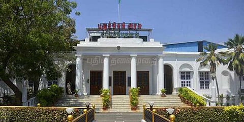 புதுச்சேரியில் பேருந்து கட்டணம் உயர்வு நிறுத்தி வைப்பு