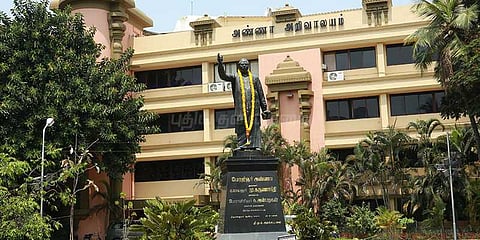 அதிக வருமானம் பெறும் கட்சி திமுக: ஆய்வு வெளியீடு 