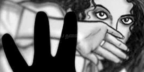 யுபிஎஸ்சி தேர்வுக்கு தயாராகி வந்த மாணவிக்கு கூட்டு பாலியல் வன்கொடுமை