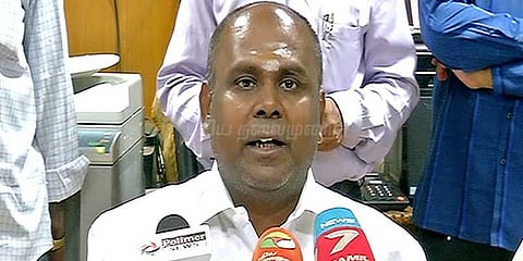 வெள்ள பாதிப்புகளை ஆய்வு செய்த அமைச்சர்கள்