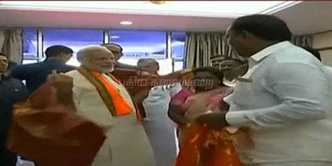 சென்னை வந்தார் பிரதமர் மோடி: ஆளுநர், முதல்வர் வரவேற்பு