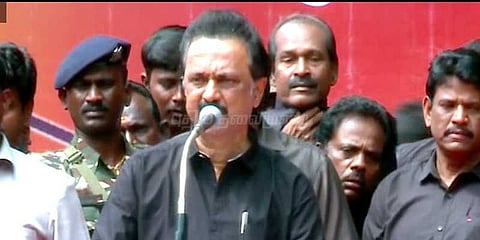 பணமதிப்பிழப்பால் சிறு தொழில்கள் நலிவடைந்தன: மு.க.ஸ்டாலின்