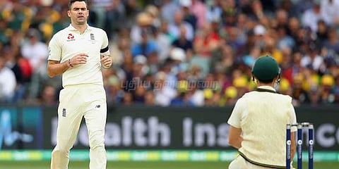 ஆஷஸ் டெஸ்ட் கிரிக்கெட் : டாஸ் வென்ற இங்கிலாந்து பந்துவீச்சு!