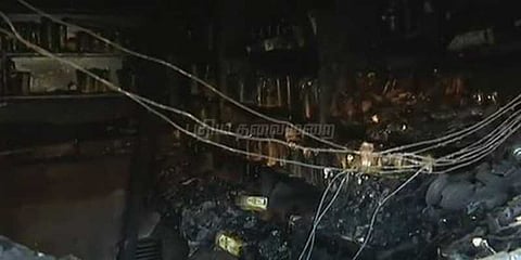 பெங்களூரில்  மின்சாரம் தாக்கி 5 பேர் பலி