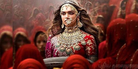 மகாத்மா மது அருந்துவது போல காட்ட முடியுமா? உச்சநீதிமன்றத்தில் சூடுபிடித்த வாதம்!