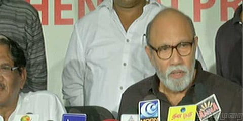 வருமான வரித்துறையைக் காட்டி மிரட்ட வேண்டாம்: சத்யராஜ் எச்சரிக்கை