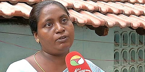 சமையல் செய்து மகனை படிக்கவைக்கும் தாய்: சங்கிலியை பறிகொடுத்த தனலட்சுமியின் கண்ணீர்கதை