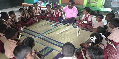 மாணவர்களுக்கு இயற்கை முறையில் பாடம் - அசத்தும் அரசுப் பள்ளி