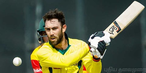 கை நீட்டிய சர்பிராஸ், கண்டுகொள்ளாமல் போன மேக்ஸ்வெல்!