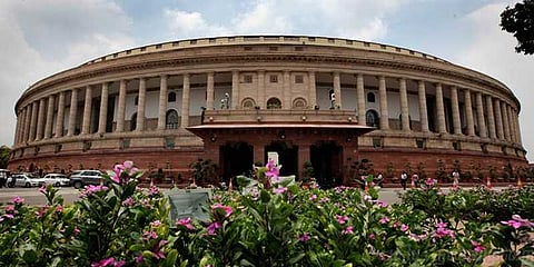 மத்திய அரசுக்கு எதிராக நம்பிக்கையில்லா தீர்மானம் ! கட்சிகளின் வியூகம் என்ன?