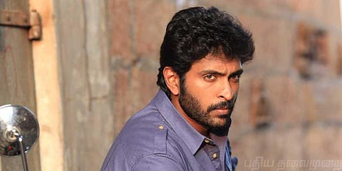 என்கவுண்டர் ஸ்பெஷலிஸ்ட் ஆன விக்ரம் பிரபு