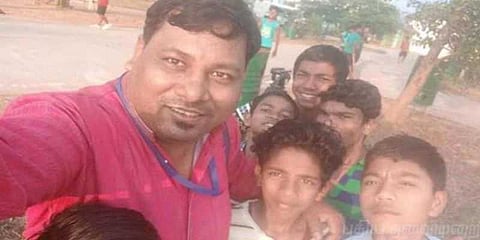 மாவோயிஸ்டுகள் தாக்குதல்: தூர்தர்ஷன் ஒளிப்பதிவாளர் உட்பட 3 பேர் பலி