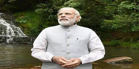 'நான் என்னை தேடி காடுகளுக்கு சென்றேன்" பிரதமர் நரேந்திர மோடி