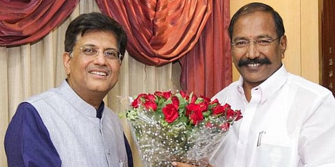 உறுதியான பாஜக-அதிமுக கூட்டணி ? : 3 மணிநேரம் நடந்த பேச்சுவார்த்தை