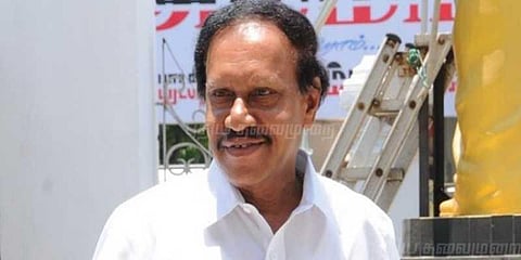 “எனக்கு 45 கல்லூரிகள் இருப்பதாக ஸ்டாலின் பொய் கூறுகிறார்” - தம்பிதுரை